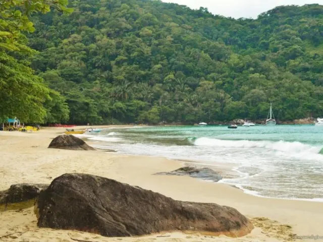 Praia das Sete Fontes - foto 6